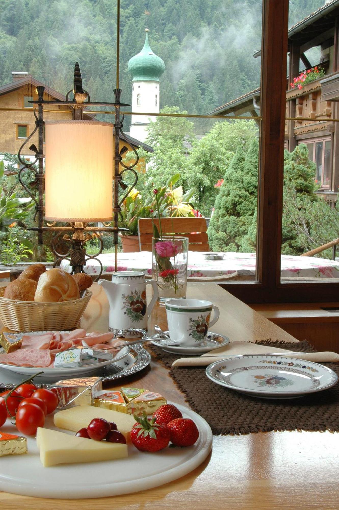 Pension Christophorus Hotel Garni พาร์เตอเนน ภายนอก รูปภาพ